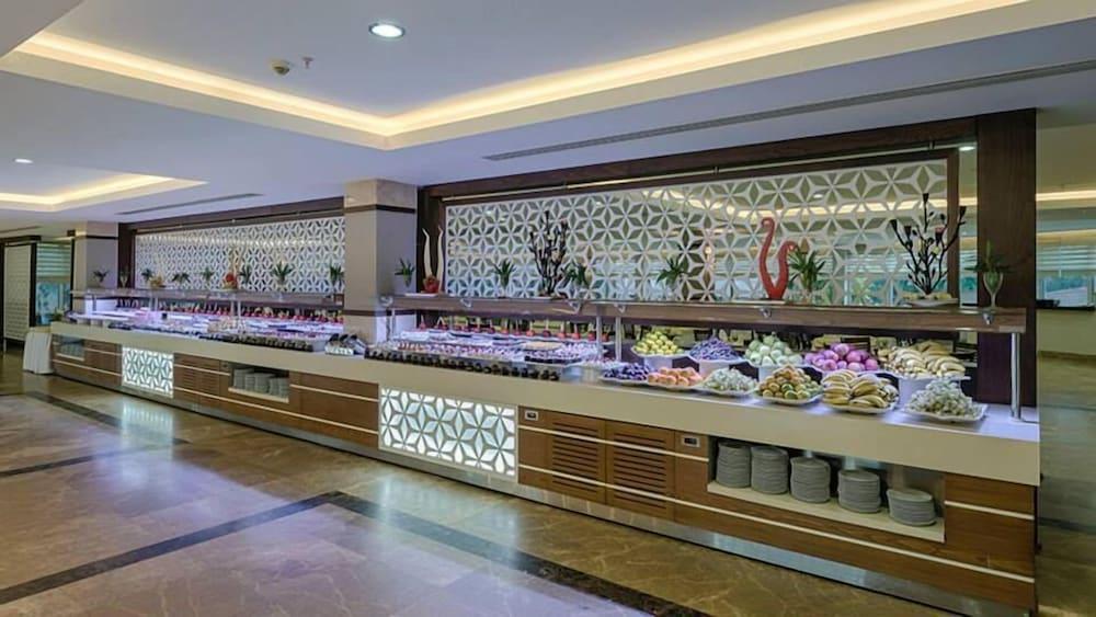 Green Max Hotel Belek Bagian luar foto